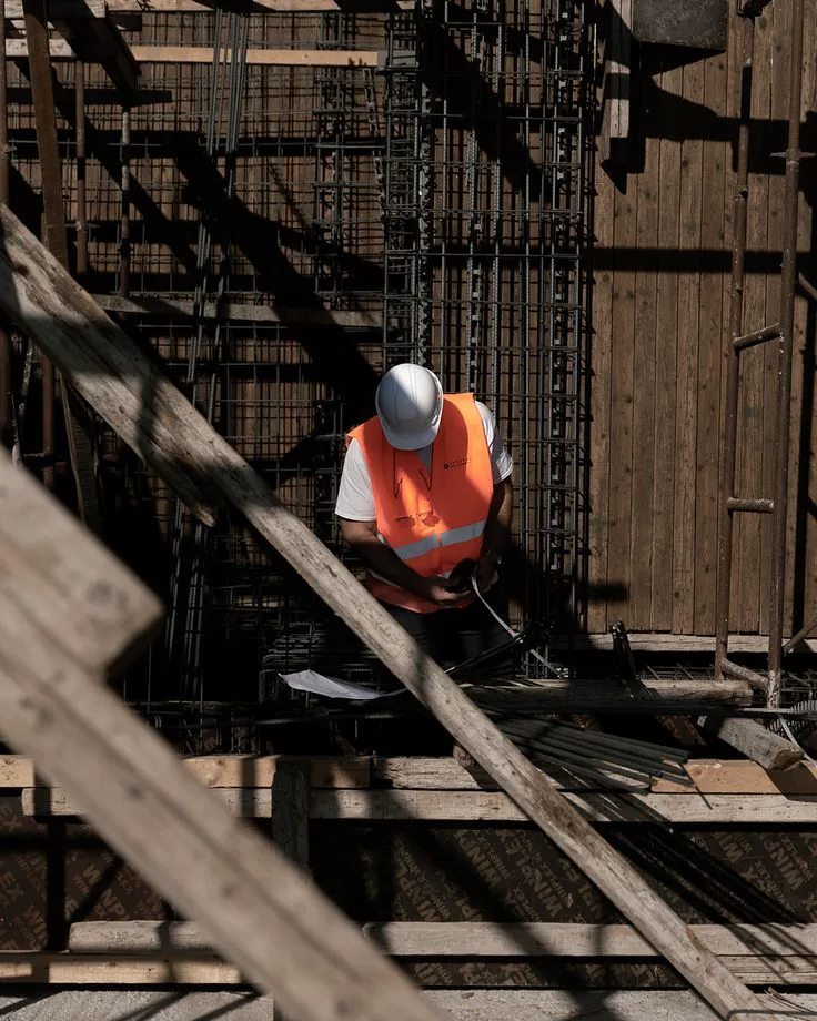 Trabajo de estructura en obra